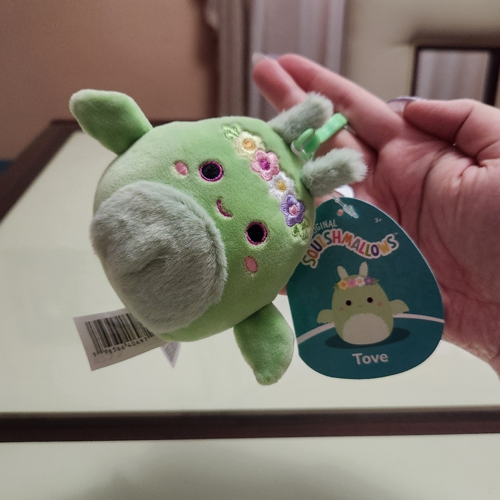 🌺Tove Squishmallow Clip🌸